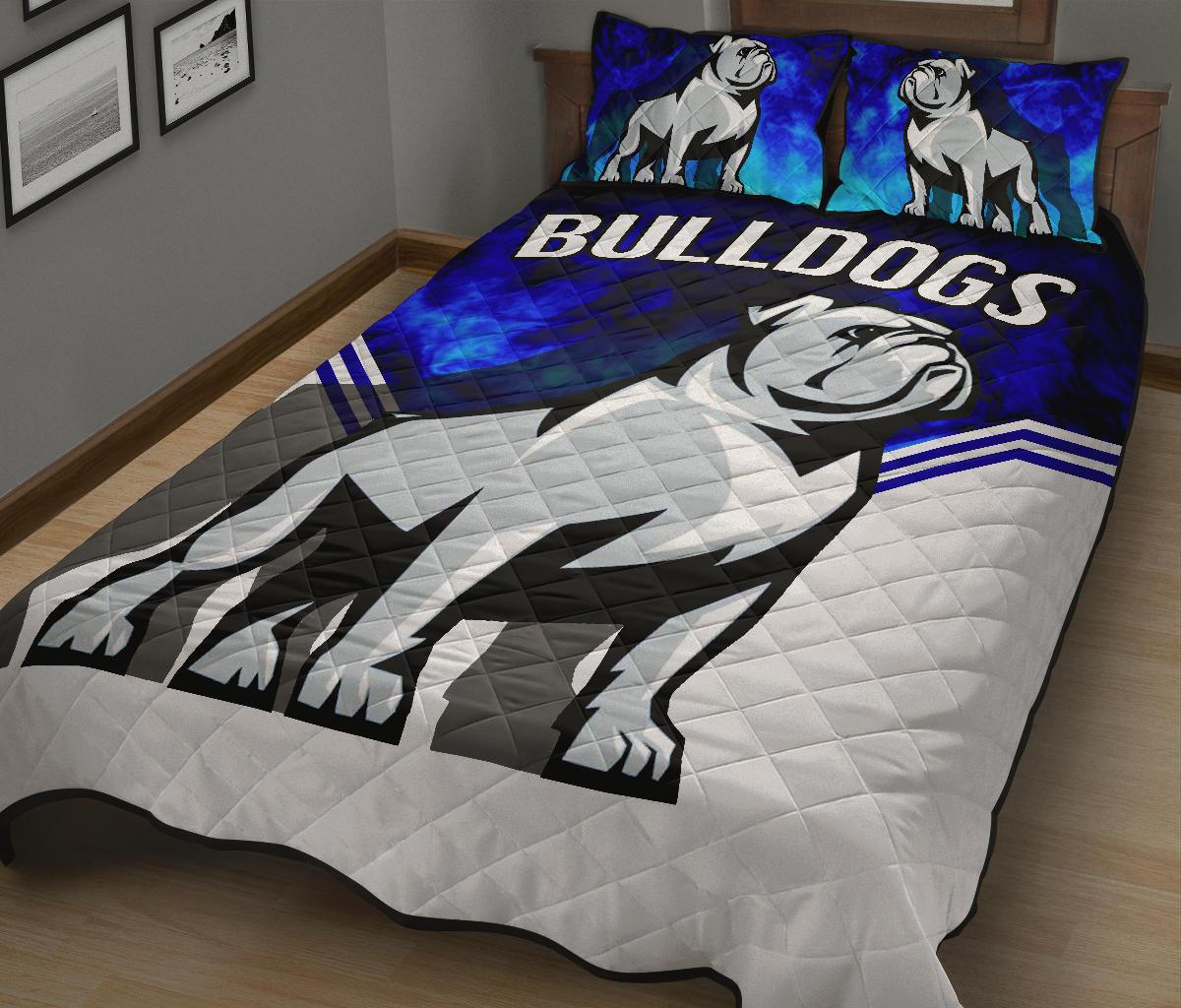 bulldogs-quilt-bed-set