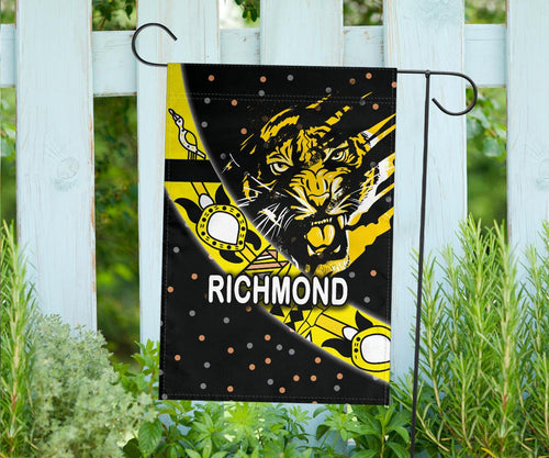 richmond-flag-tigers-dotted