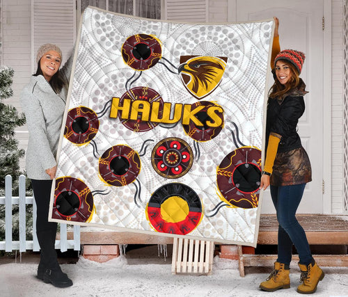 hawthorn-premium-quilt-hawks-indigenous-white