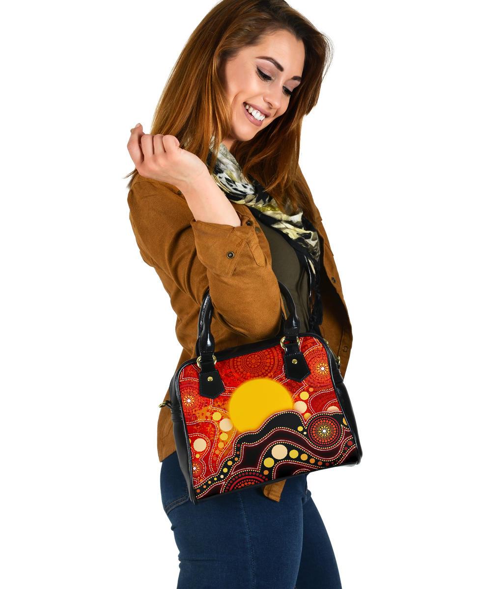 Aboriginal Shoulder Handbag, Aboriginal Lives Matter Flag Dot Painting Art - Vibe Hoodie