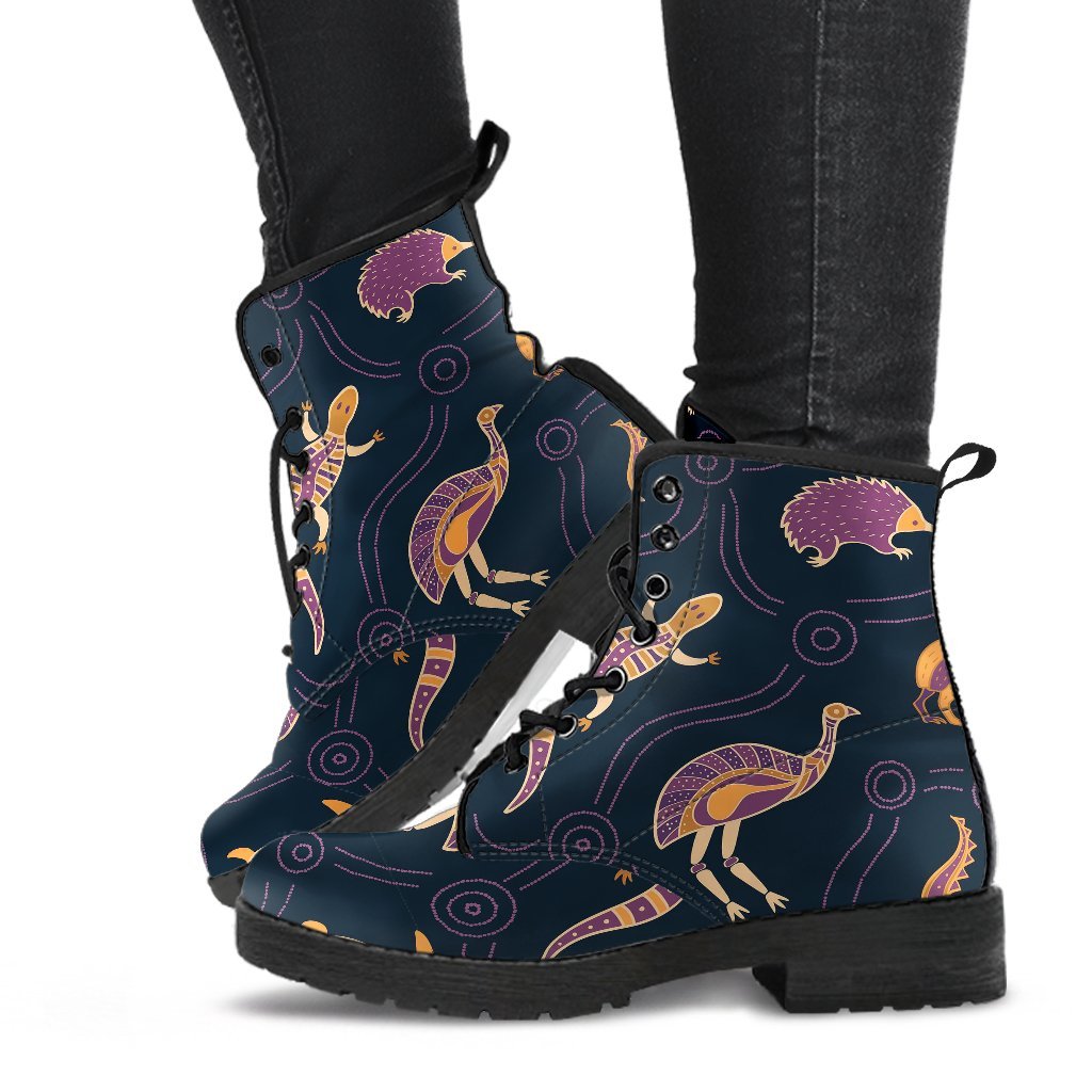 leather-boots-indigenous-animals-patterns