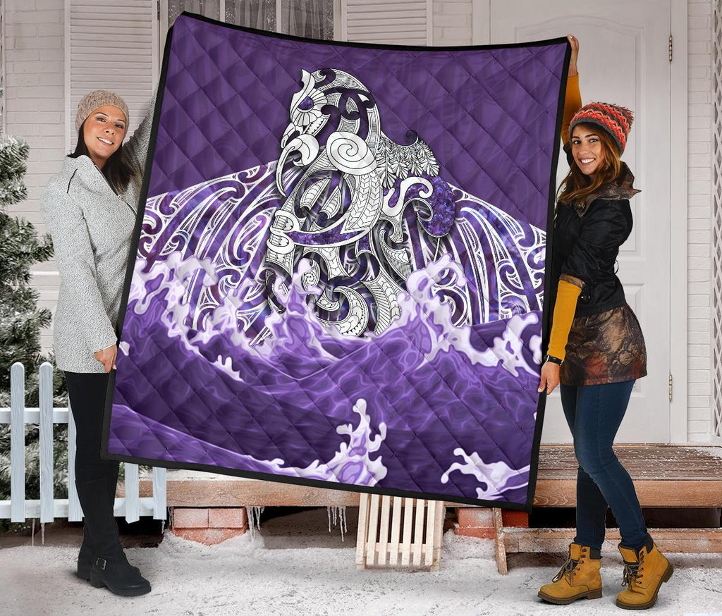 maori-manaia-the-blue-sea-premium-quilt-purple