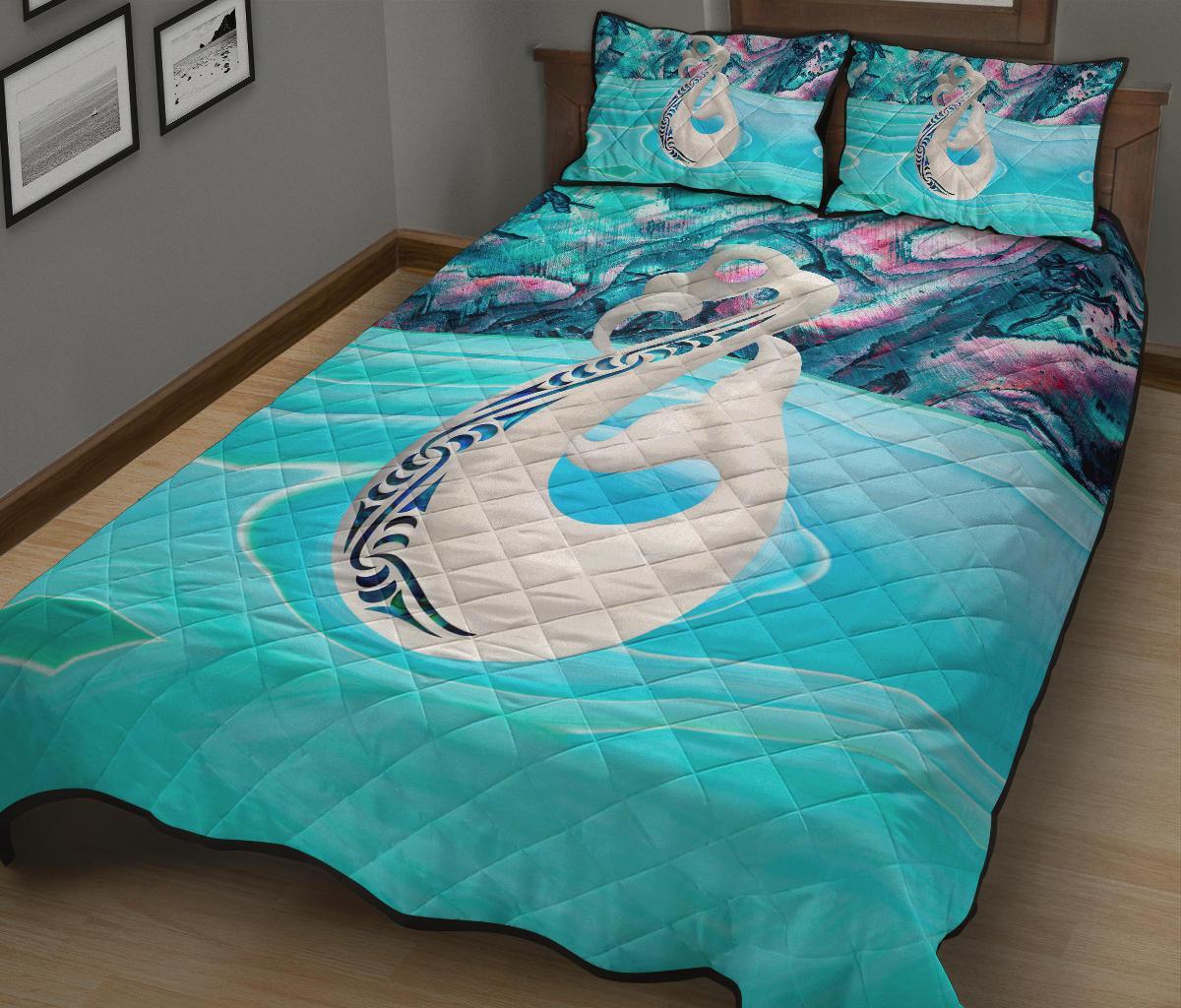 new-zealand-quilt-bed-set-maori-manaia-and-paua-shell-quilt-pillow-cover
