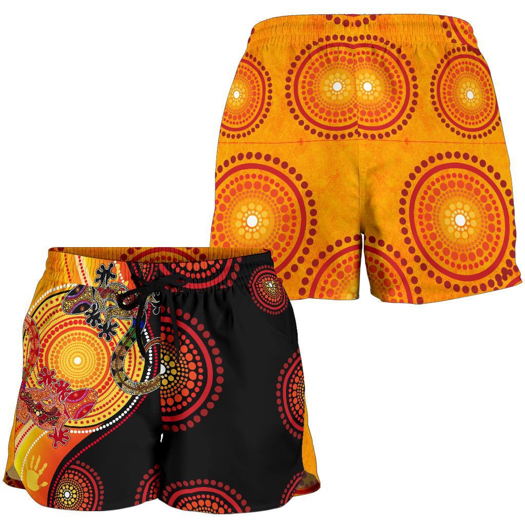 Aboriginal Personalised Women's Shorts - Couple Aboriginal Lizards - Vibe Hoodie