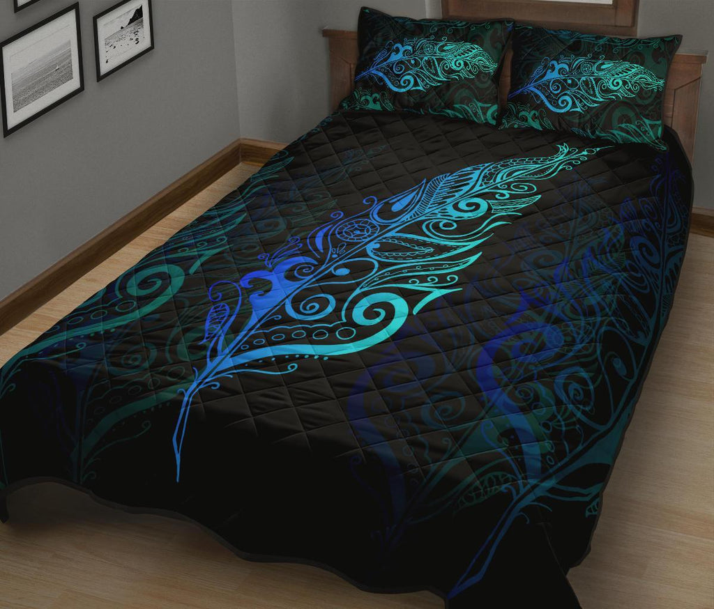 light-silver-fern-new-zealand-quilt-bed-set-blue