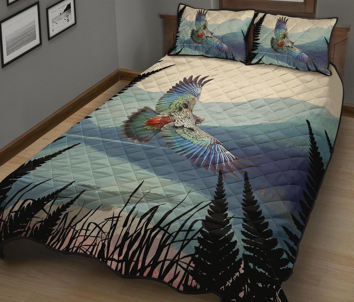 flying-kea-parrot-new-zealand-quilt-bed-set