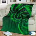 new-zealand-maori-mangopare-premium-blanket-polynesian-green