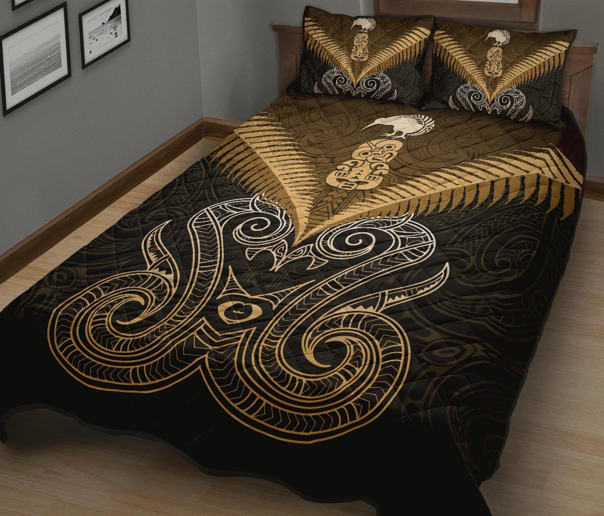 maori-manaia-new-zealand-quilt-bed-set-gold