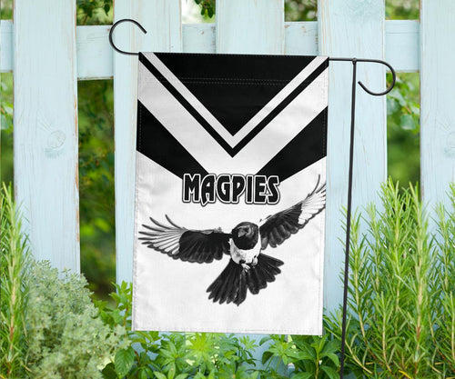 western-suburbs-magpies-flag-original-style-white