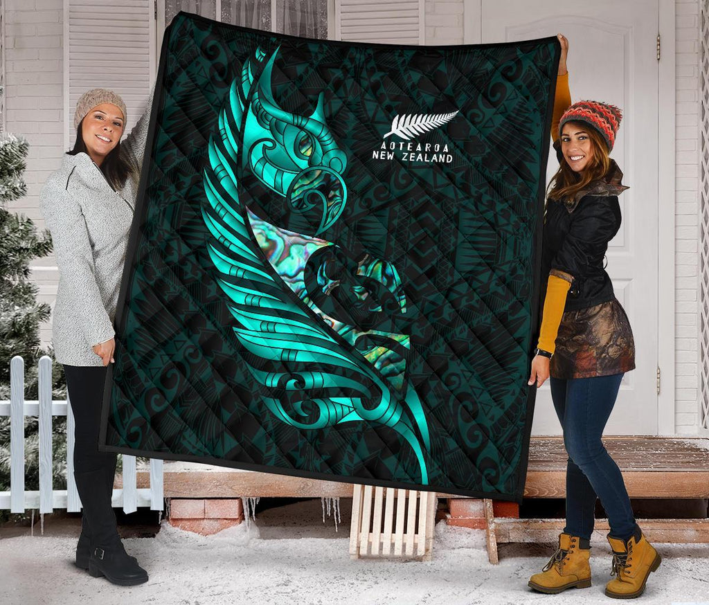 new-zealand-premium-quilt-manaia-paua-fern-wing-turquoise