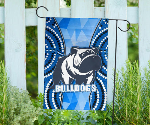 bulldogs-flag-indigenous-snappy
