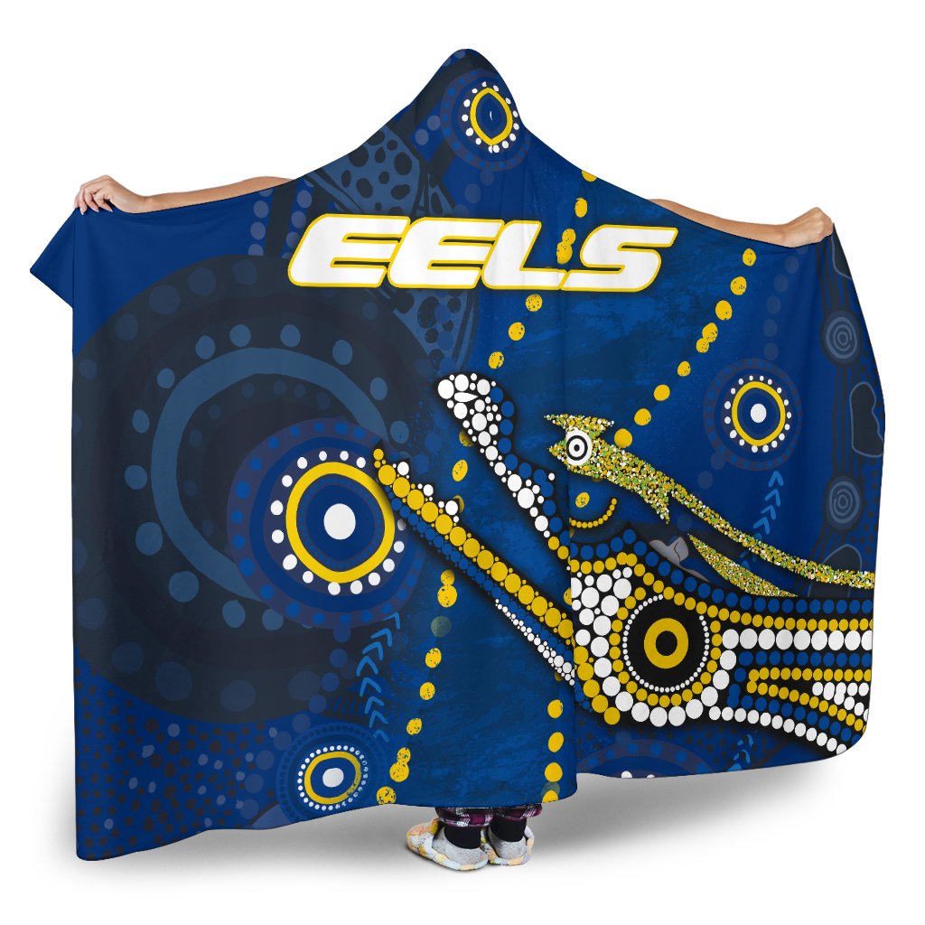 eels-indigenous-hooded-blanket-parramatta