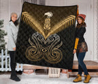 maori-manaia-new-zealand-premium-quilt-gold