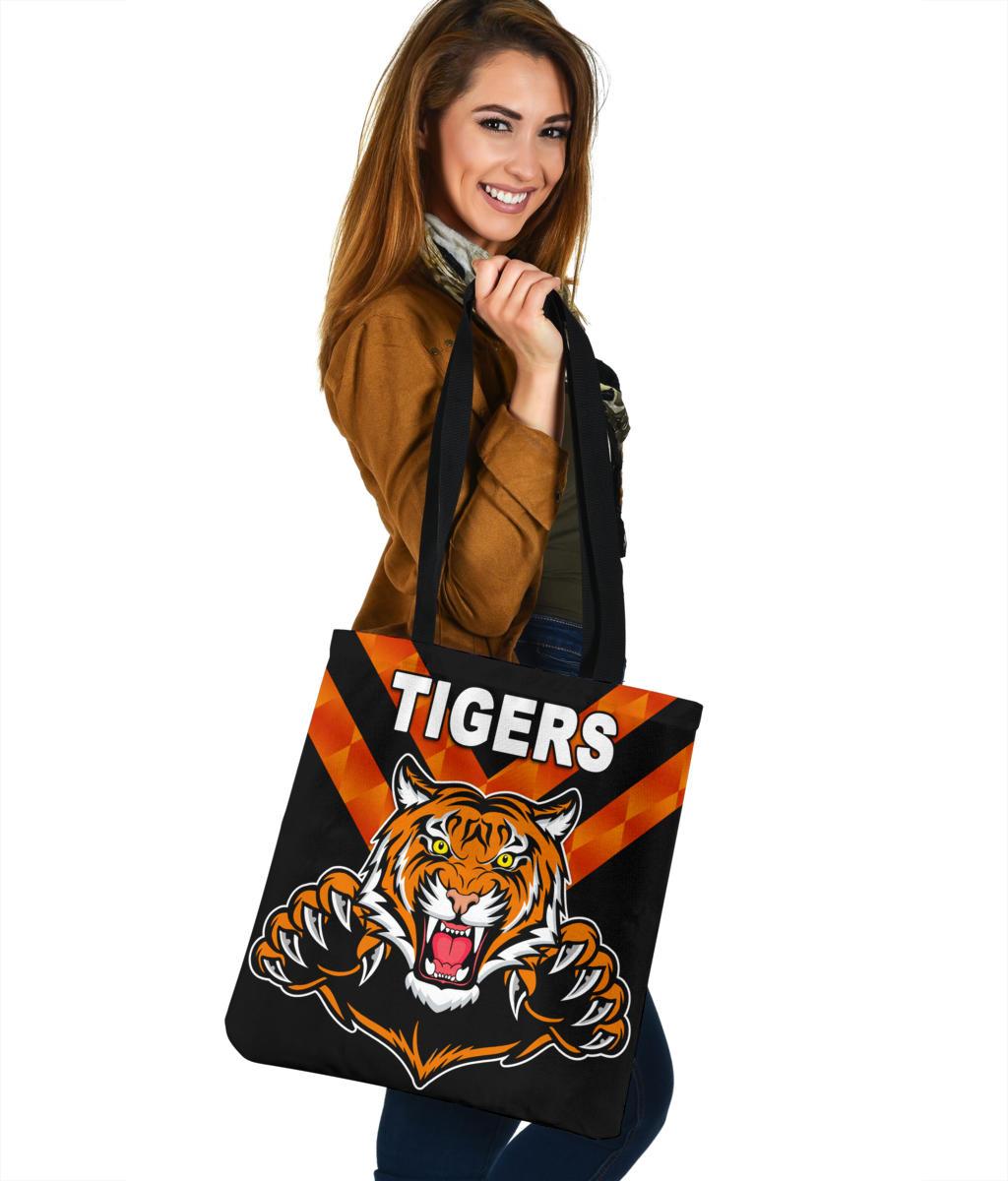 balmain-tote-bag-tigers-black-vibes