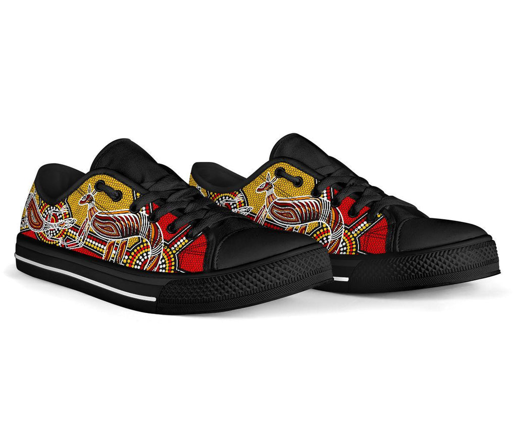 aboriginal-low-top-shoes-kangaroo-dot-painting-patterns