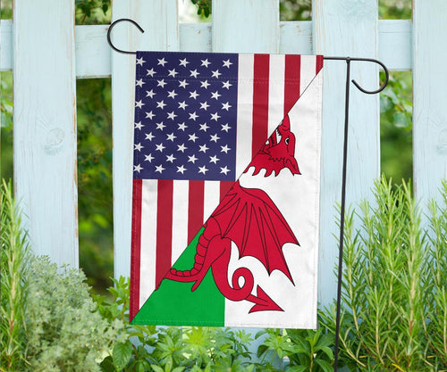 us-flag-with-wales-flag