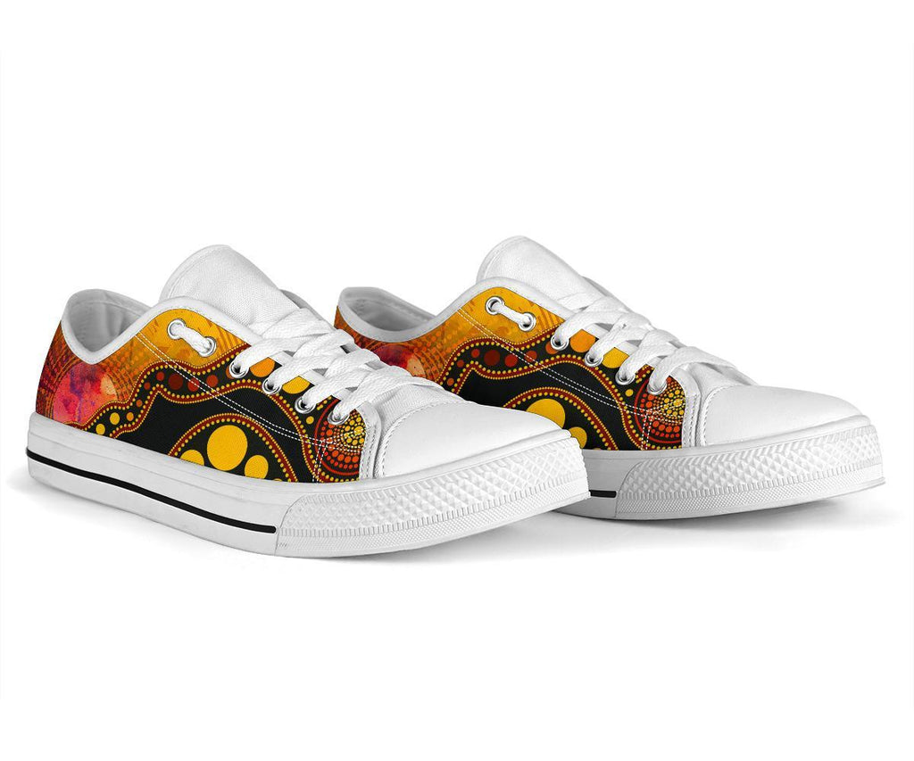 aboriginal-low-top-shoe-australia-indigenous-flag-circle-dot-painting-art-golden
