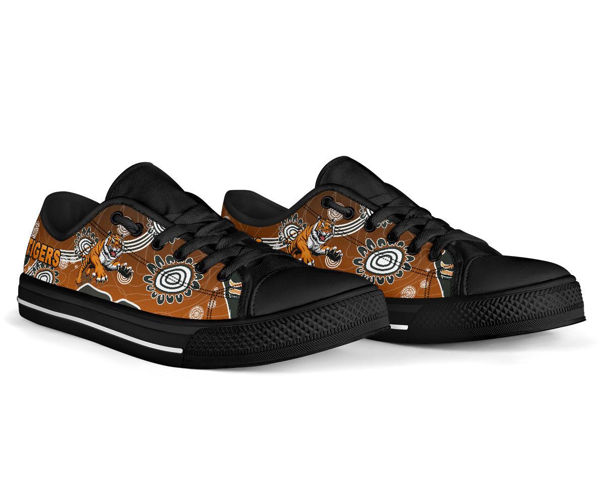wests-low-top-shoe-tigers-indigenous