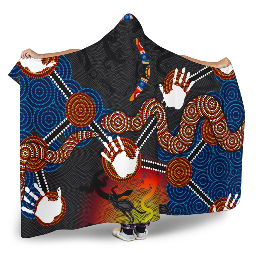 aboriginal-hooded-blanket-australian-boomerang-and-snake-indigenous-art