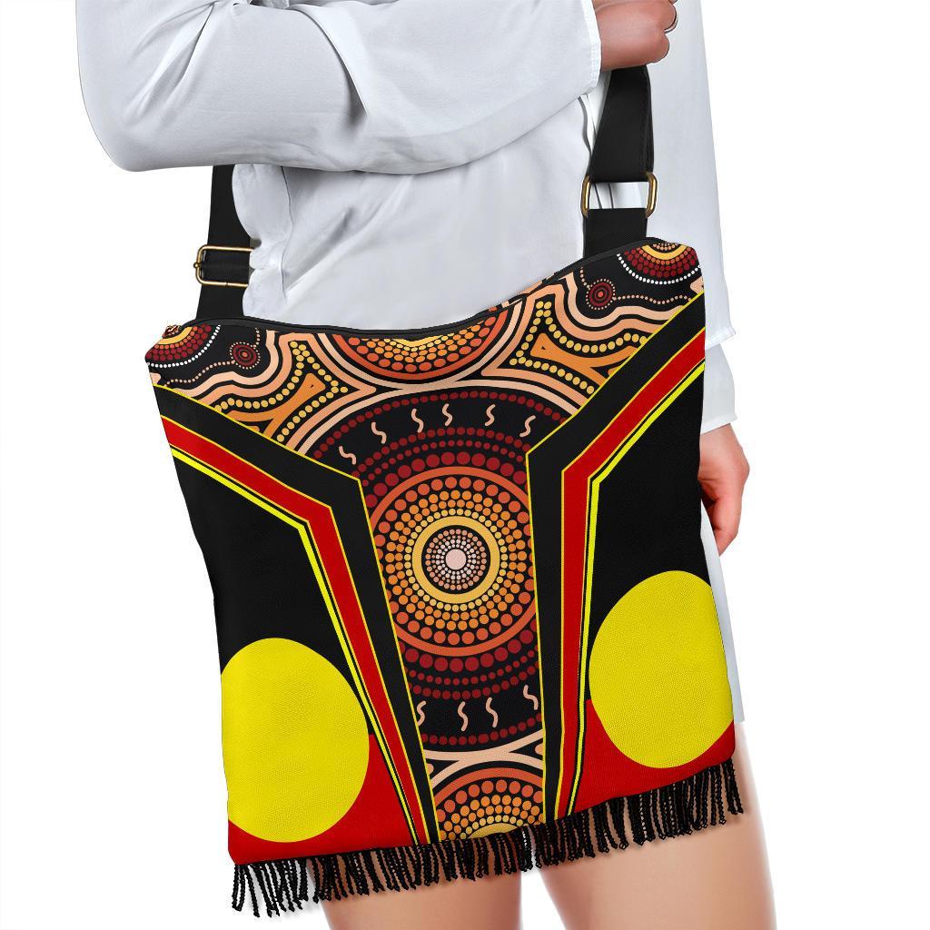 crossbody-handbag-aboriginal-with-dot-painting-art