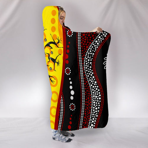 aboriginal-hooded-balnket-dreamtime-koori-dance-dot-acrylic-paint