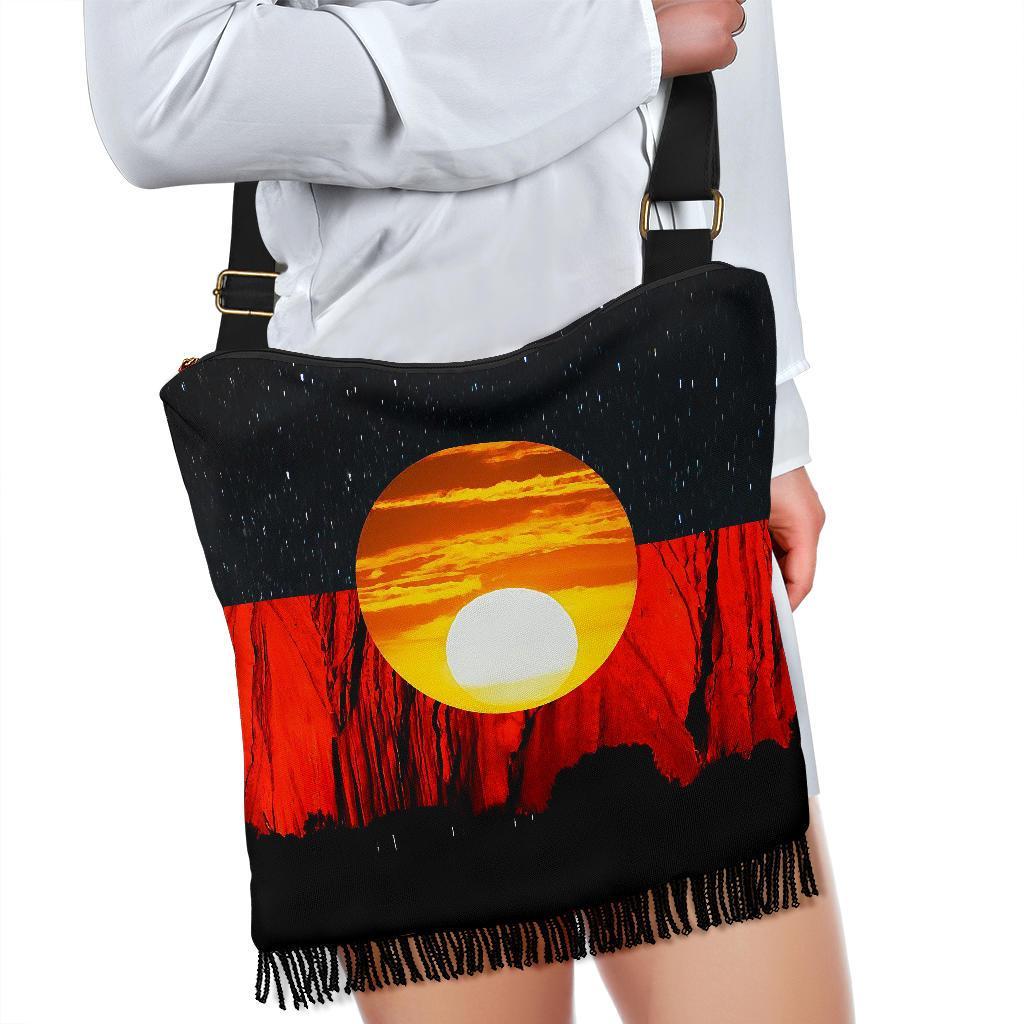 rugby-life-australia-aboriginal-flag-boho-bag-k5-limited-edition