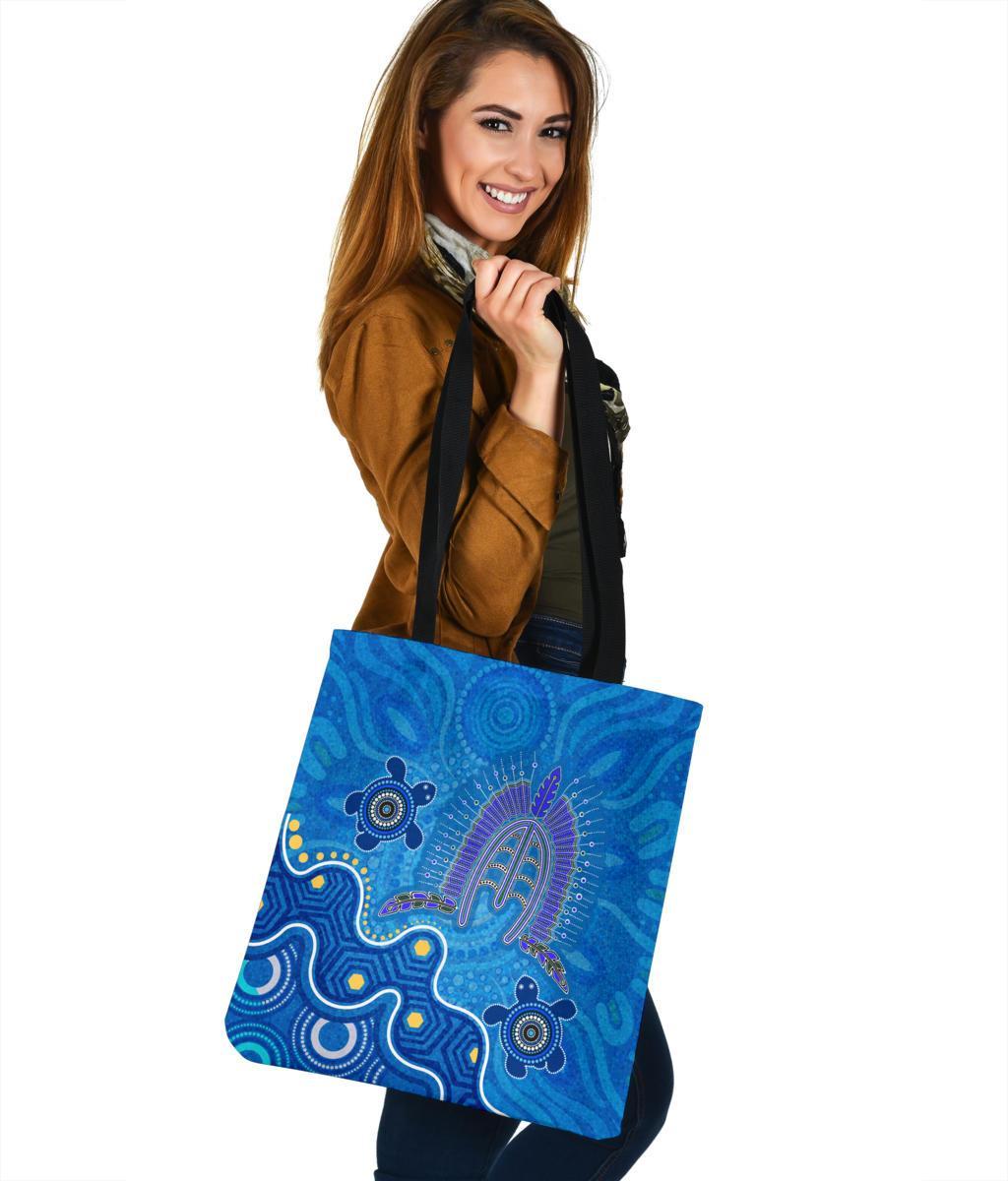 torres-strait-tote-bags-dhari-and-turtle