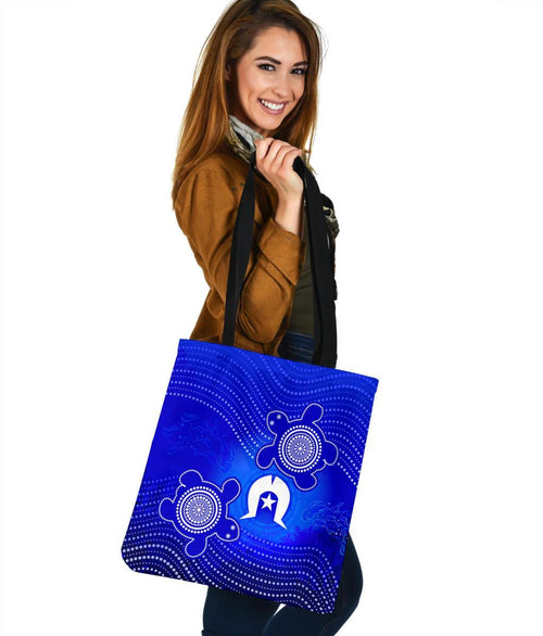 torres-strait-islanders-tote-bags-torres-symbol-with-turtle