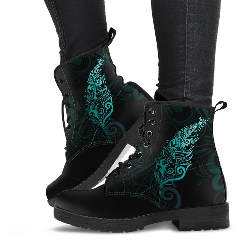 light-silver-fern-new-zealand-leather-boots-turquoise