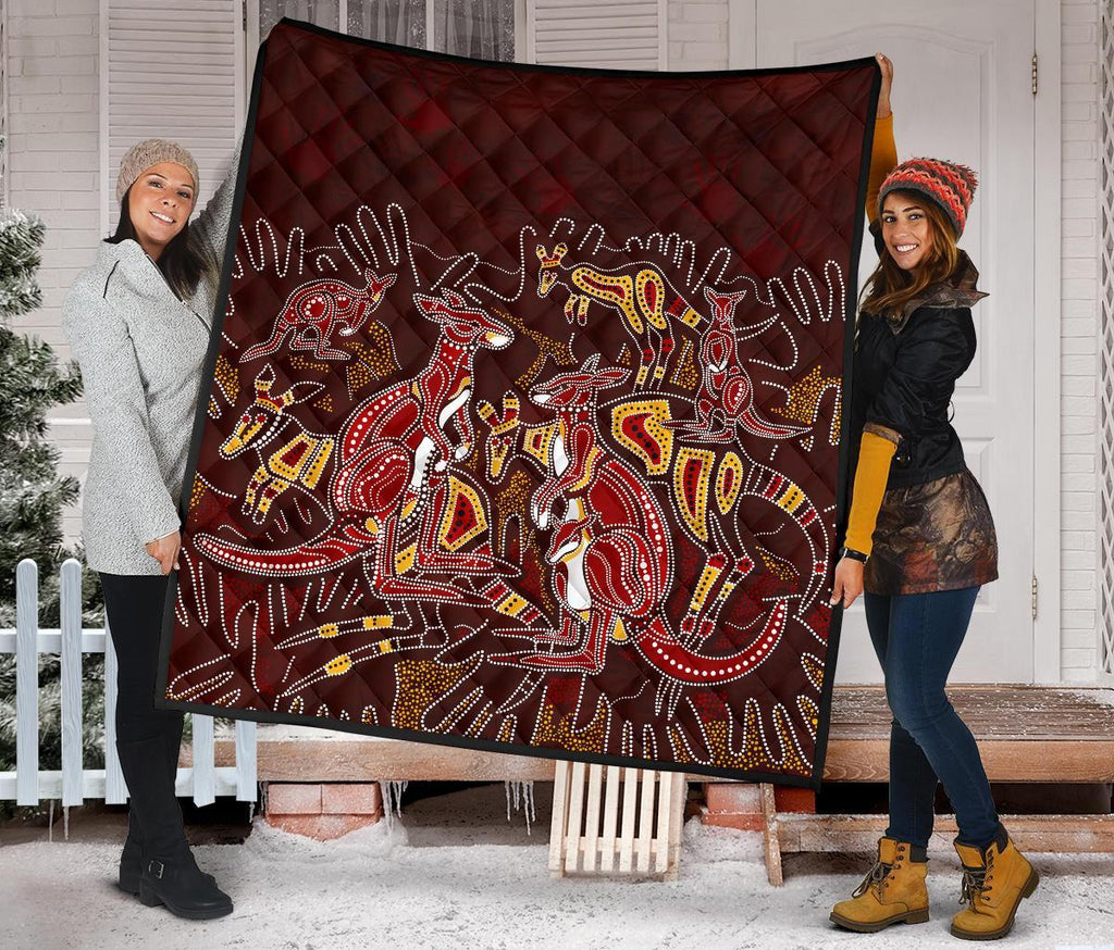 aboriginal-premium-quilt-kangaroo-family-with-hand-art