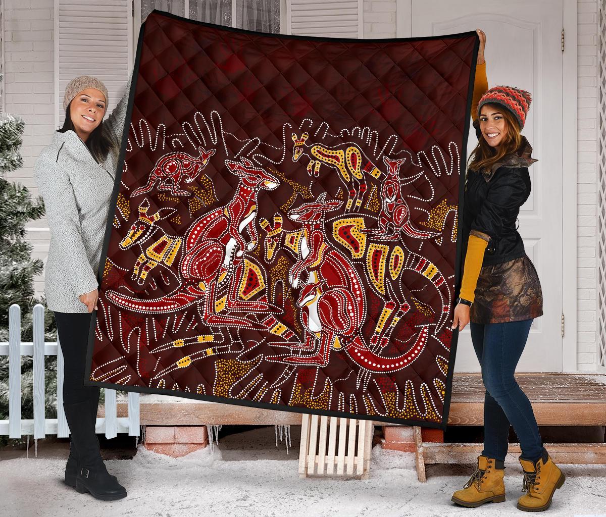 aboriginal-premium-quilt-kangaroo-family-with-hand-art