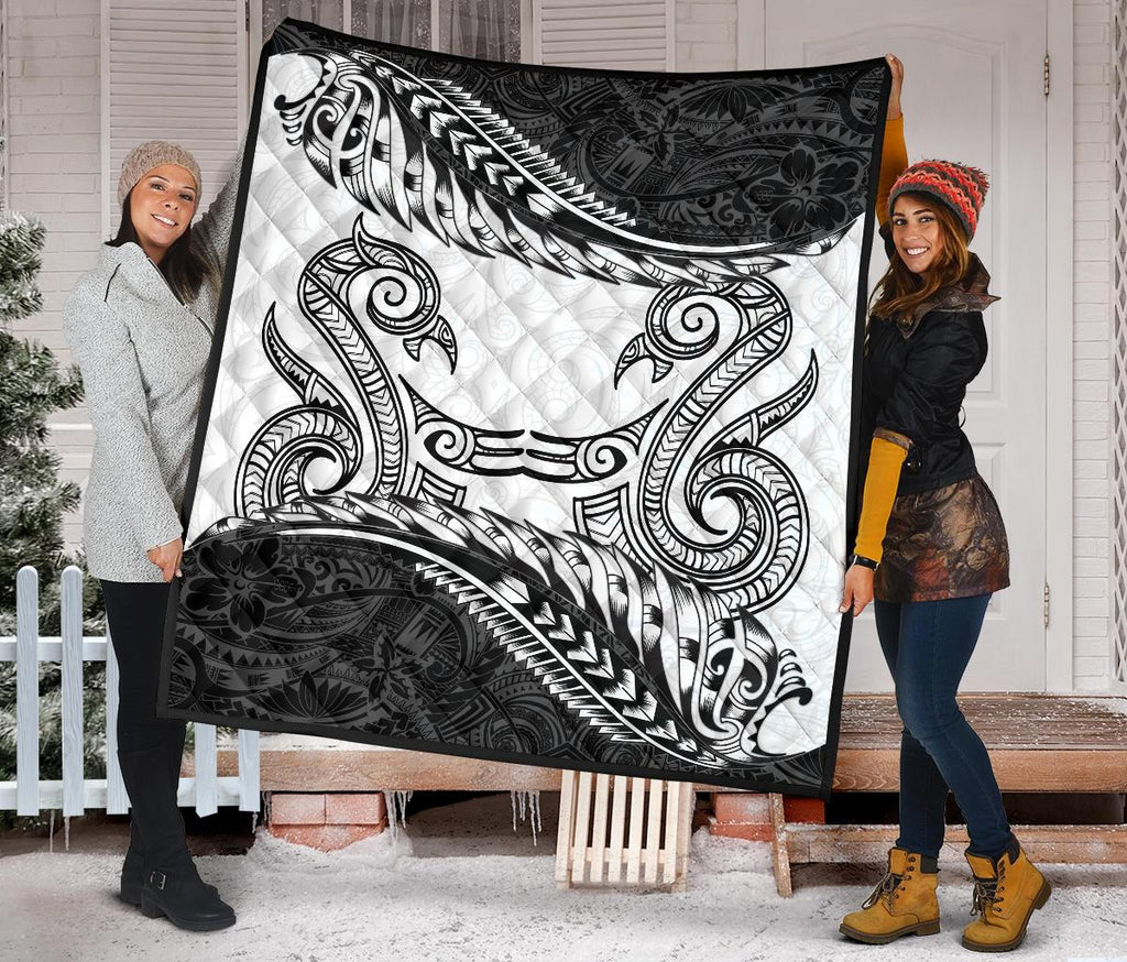 aotearoa-premium-quilt-maori-manaia-with-silver-fern