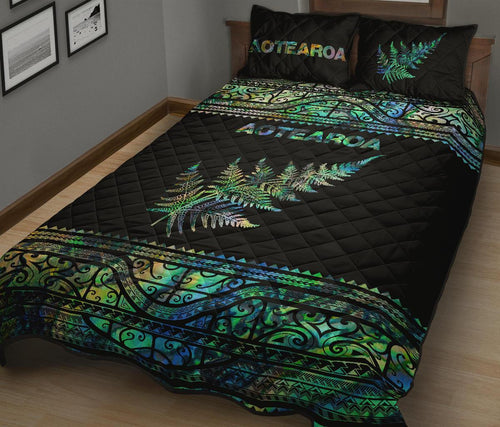 aotearoa-maori-silver-fern-quilt-bed-set-paua-shell