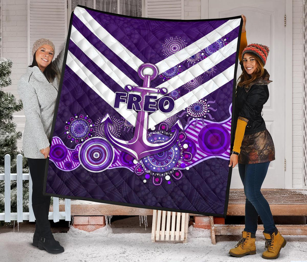 fremantle-premium-quilt-dockers-indigenous-freo