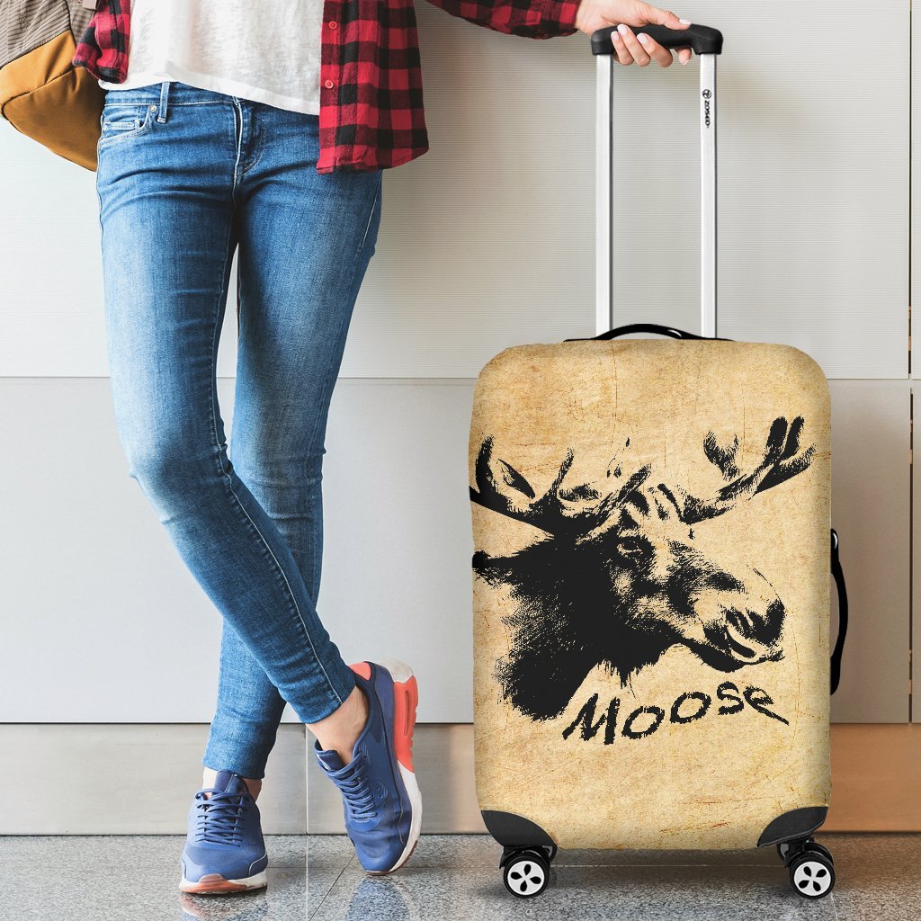 canada-moose-artwork-luggage-cover