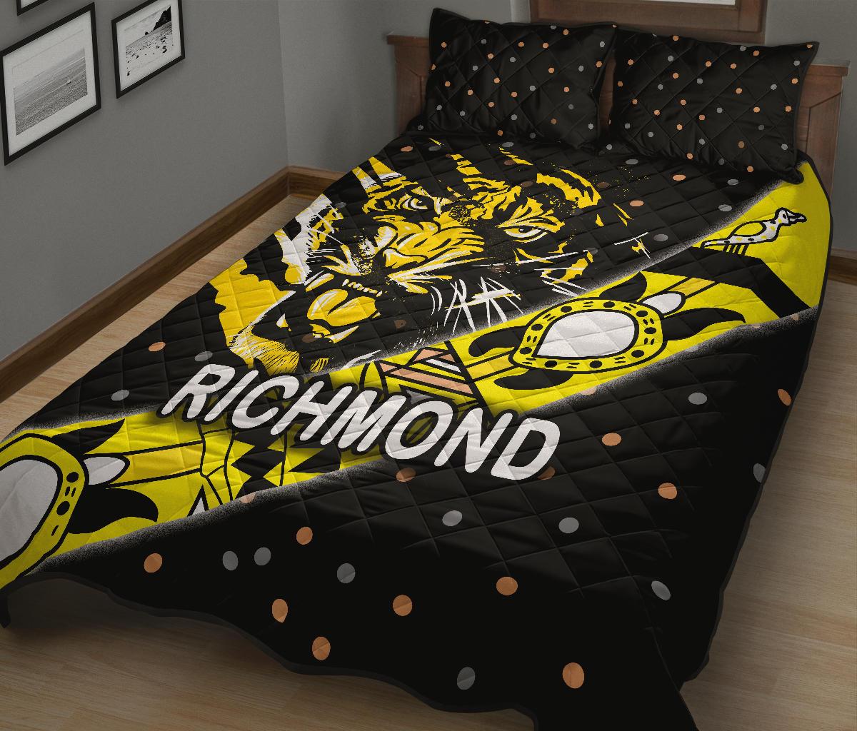 richmond-quilt-bed-set-tigers-dotted