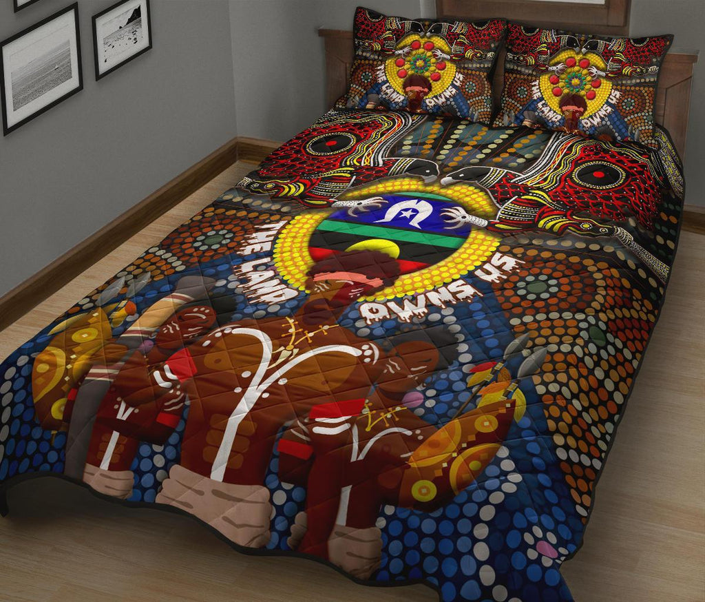 the-land-owns-us-quilt-bed-set
