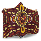 hooded-blanket-indigenous-circle-footprint