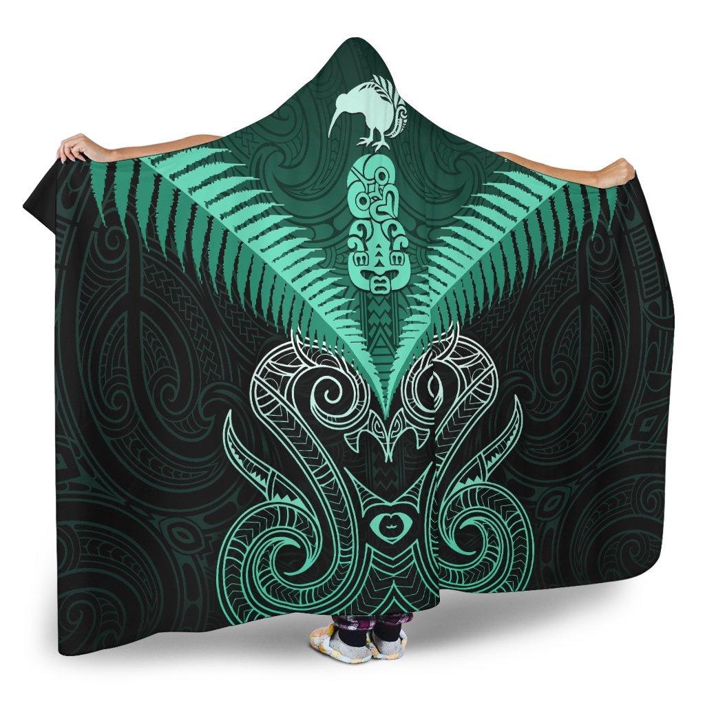 maori-manaia-new-zealand-hooded-blanket-turquoise