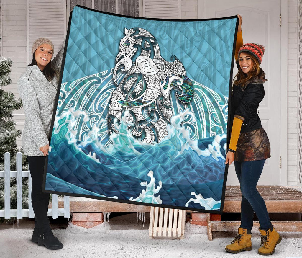 maori-manaia-the-blue-sea-premium-quilt