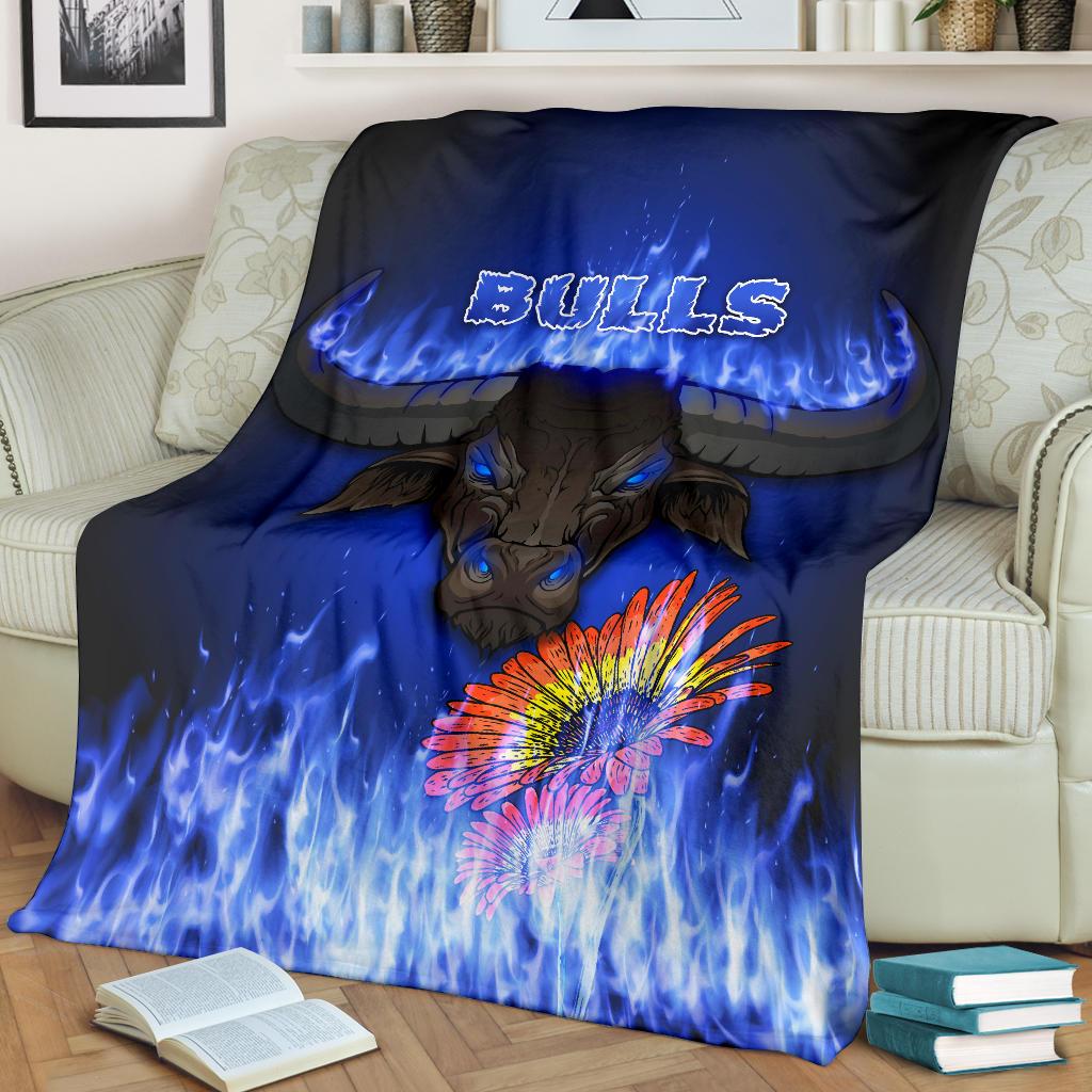 blue-premium-blanket-bulls-barberton-daisy