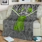 new-zealand-maori-rugby-premium-blanket-pride-version-gray