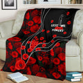 anzac-lest-we-forget-premium-blanket-poppy-flowers
