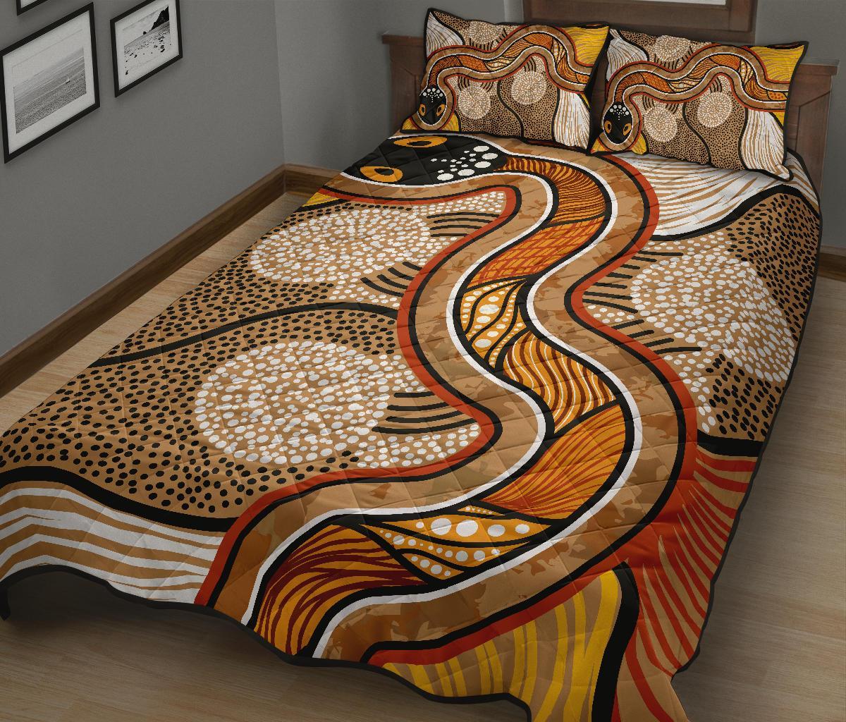 aboriginal-quilt-bed-set-indigenous-snake-vintage-stye