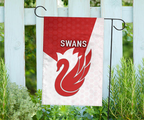 sydney-flag-swans