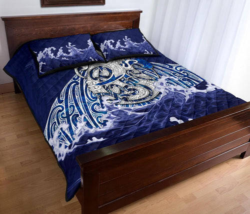 maori-manaia-the-blue-sea-quilt-bed-set-navy