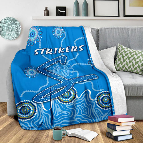 strikers-premium-blanket-indigenous-blue