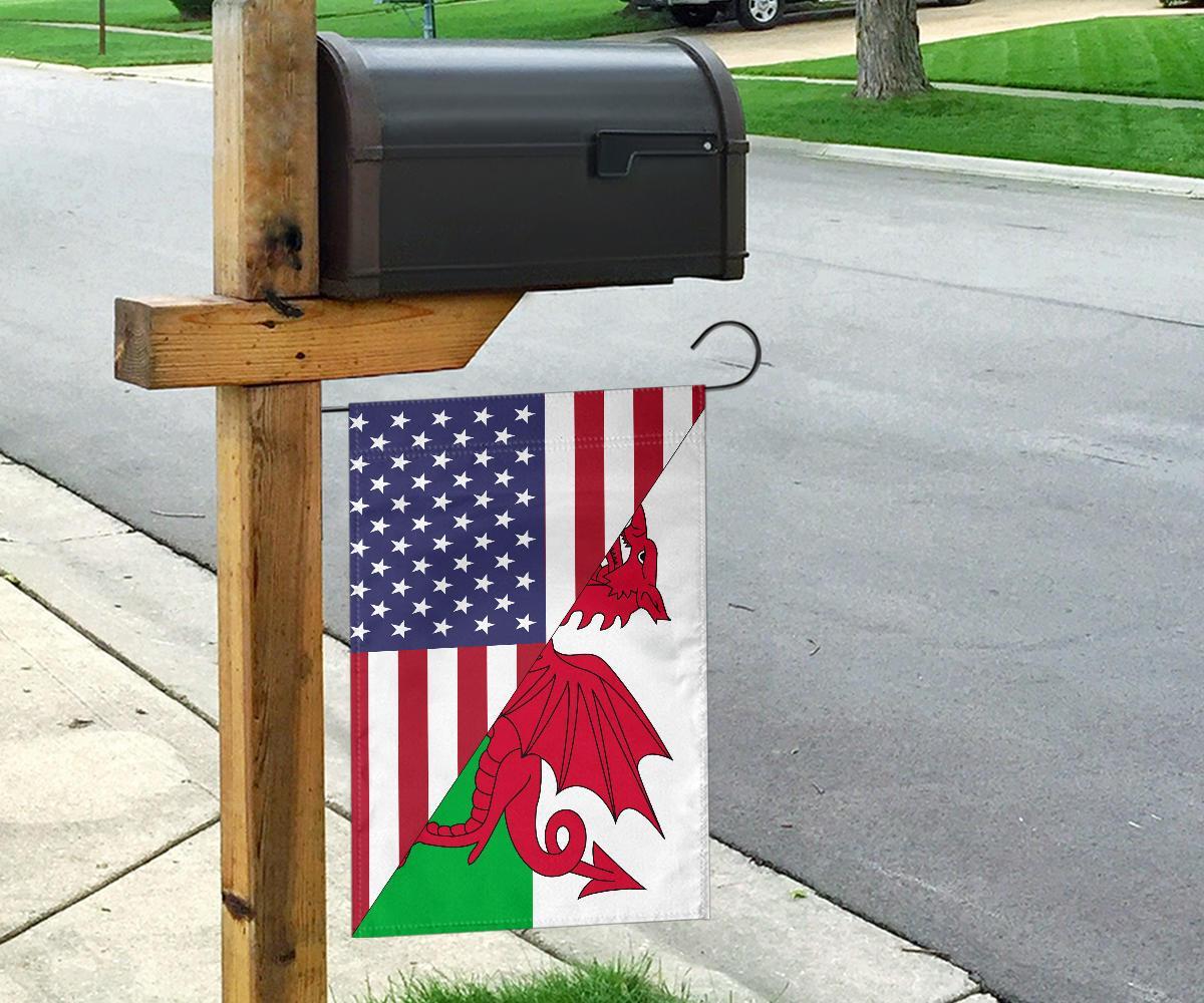 us-flag-with-wales-flag