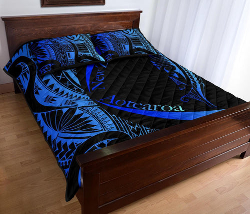 new-zealand-silver-fern-quilt-bed-set-maori-tattoo-circle-style-blue