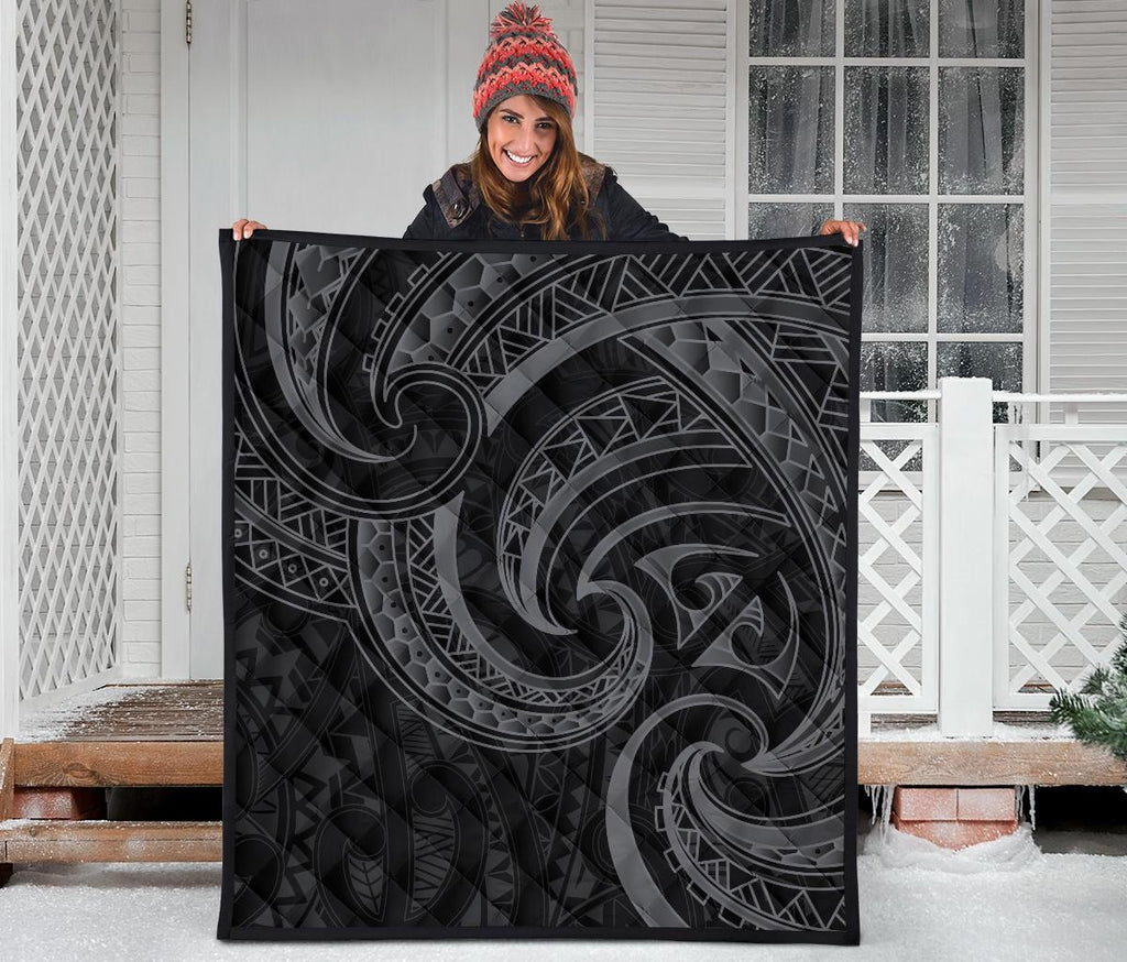 new-zealand-maori-mangopare-premium-quilt-polynesian-black